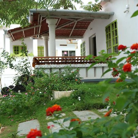 Marayoor Holidays Maraiyur Екстер'єр фото