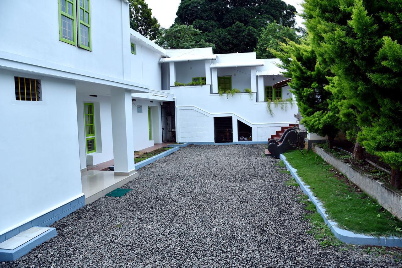 Marayoor Holidays Maraiyur Екстер'єр фото