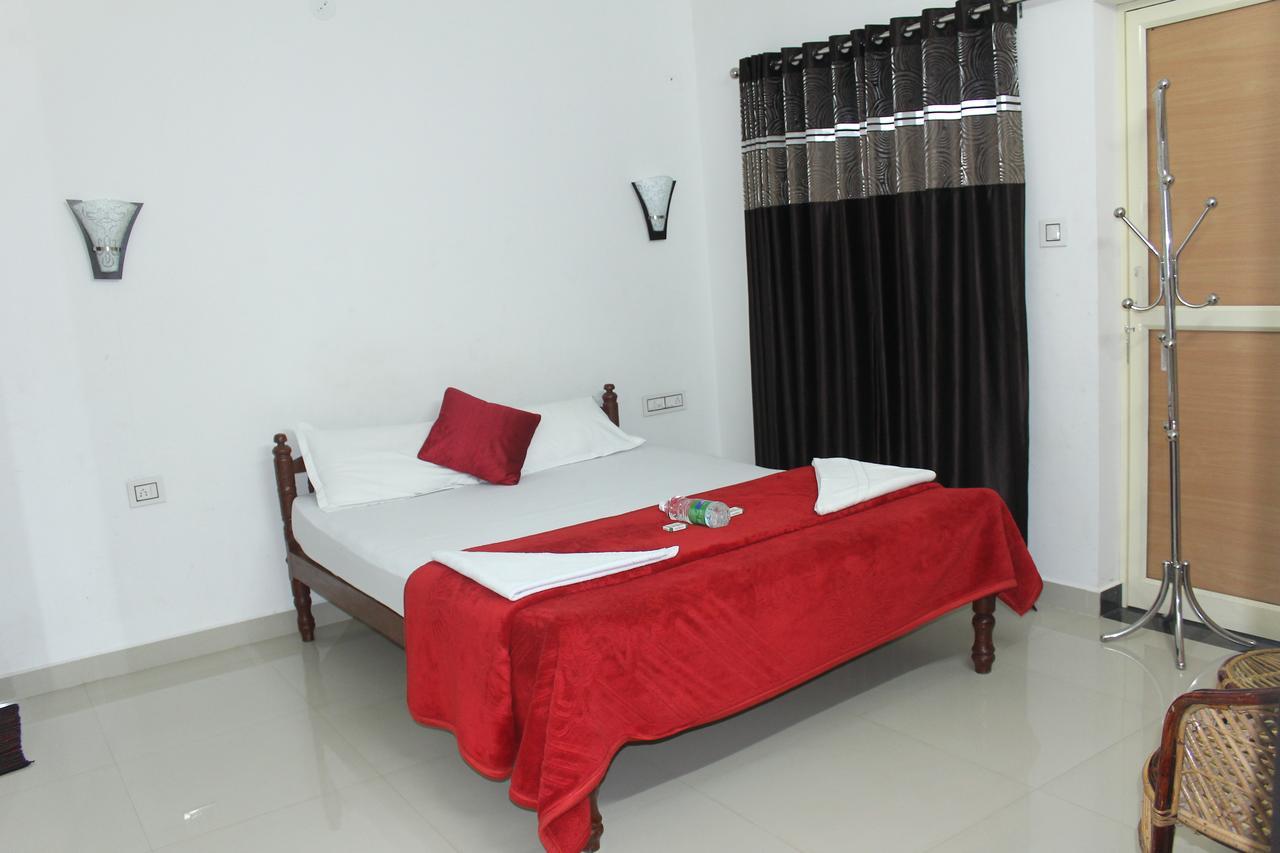 Marayoor Holidays Maraiyur Екстер'єр фото