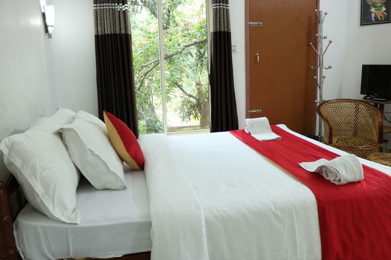 Marayoor Holidays Maraiyur Екстер'єр фото